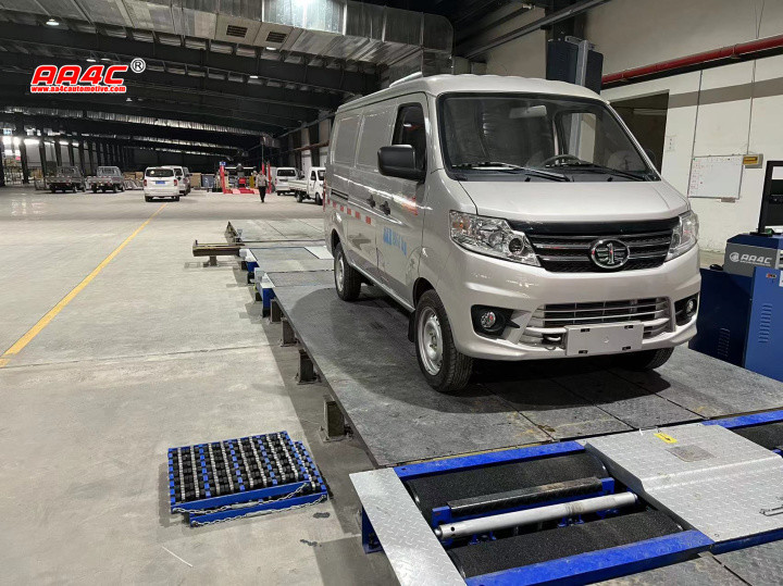 Aktueller Firmenfall über AA4C Fahrzeugkontrollausrüstung Fahrzeugdiagnostikzentrum Fahrzeugrollenbremsprüfer Fahrzeugprüfstrecke Fahrzeugprüfstrecke in Macau installiert